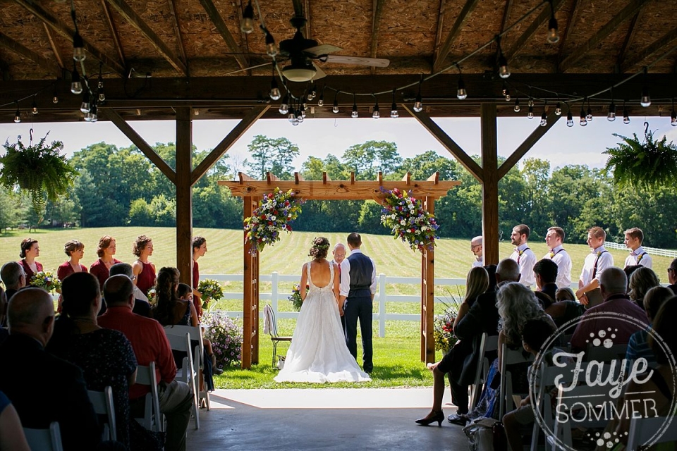 Dayton Ohio Wedding Photographer captures nuptials 